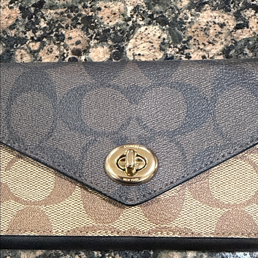 Coach Signature Blocking Envelope Wallet w/ Turnlock - Picture 2 of 10